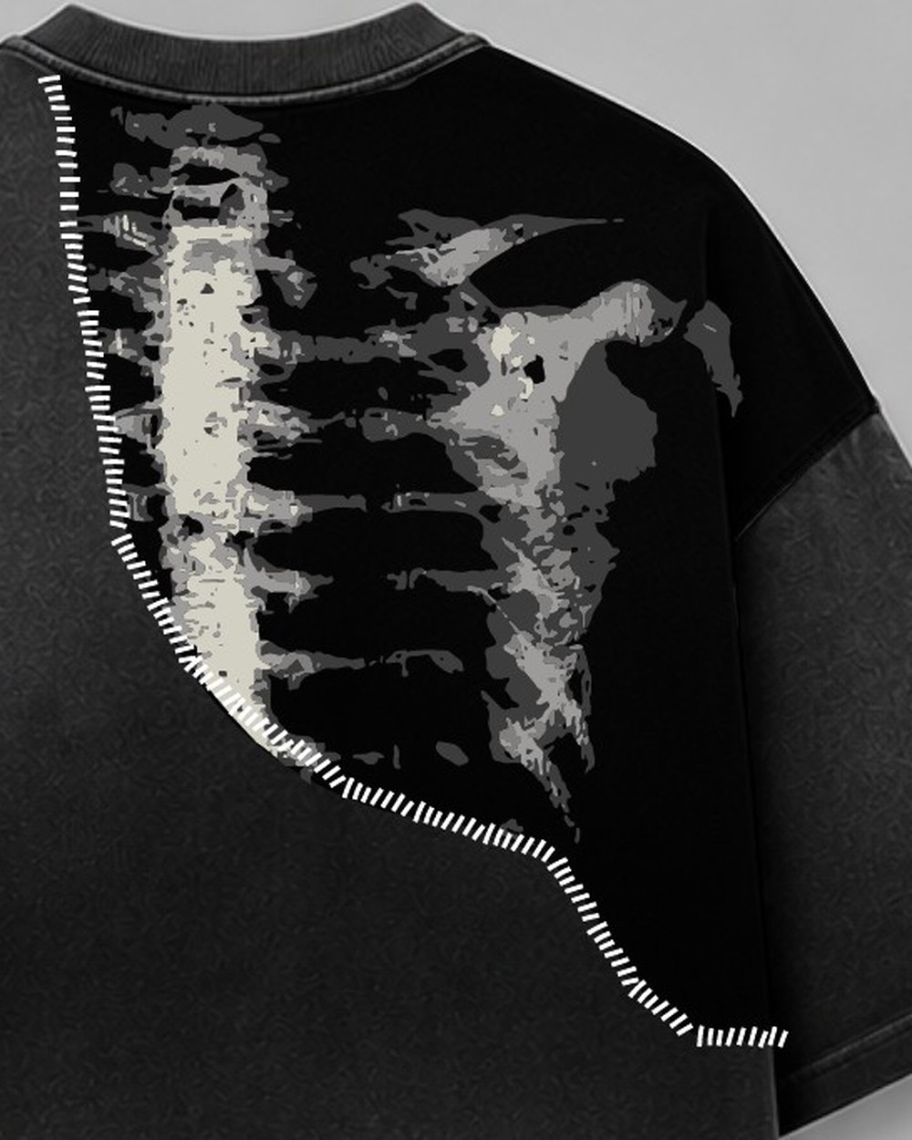 The finished ribcage print on the back